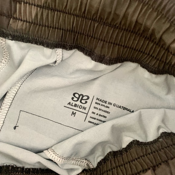 Albion Camo Destination Joggers - Picture 3 of 6